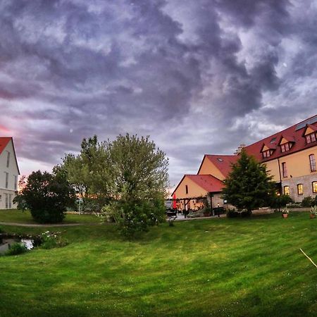 Hotel Und Restaurant Rittergut Kreipitzsch Naumburg  Zewnętrze zdjęcie