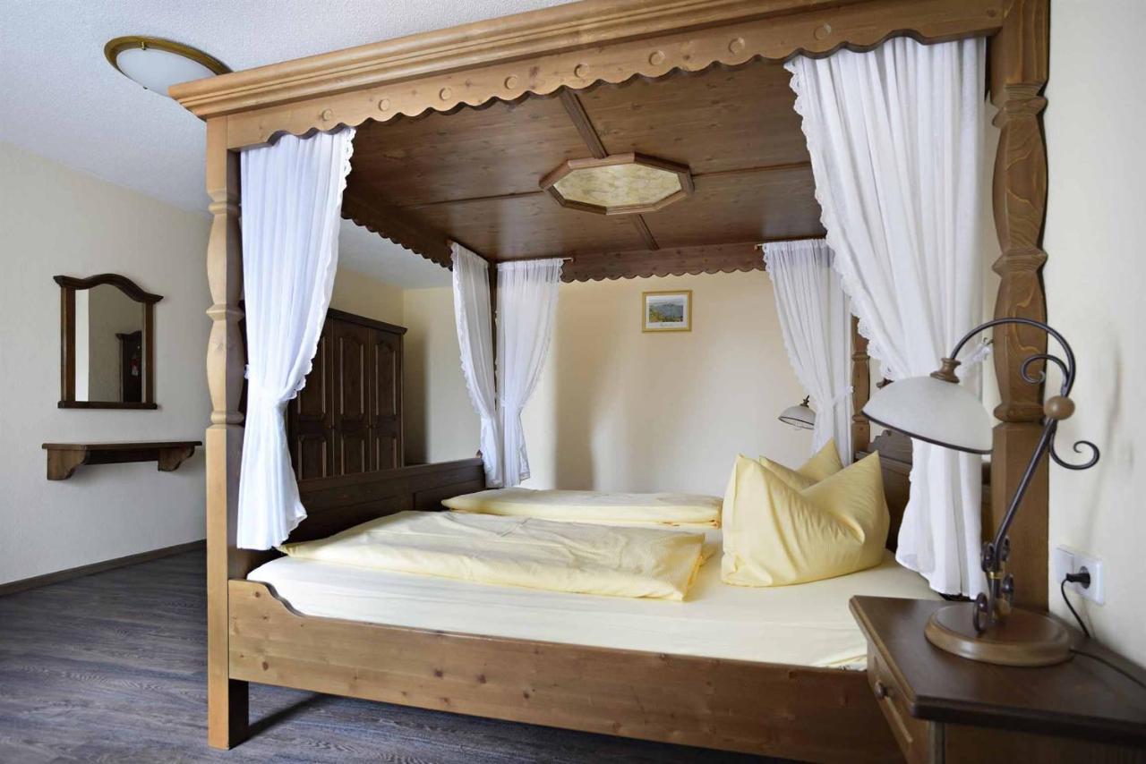 Hotel Und Restaurant Rittergut Kreipitzsch Naumburg  Zewnętrze zdjęcie