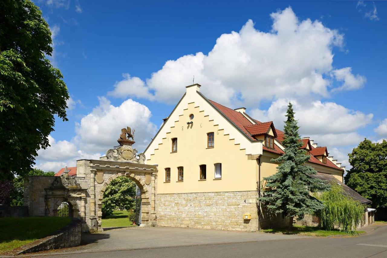 Hotel Und Restaurant Rittergut Kreipitzsch Naumburg  Zewnętrze zdjęcie